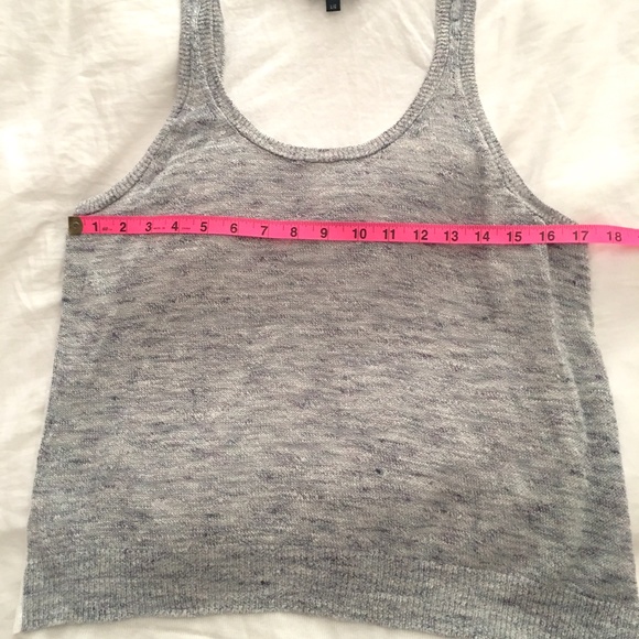 Theory grey knit sweater tank top L - Picture 4 of 6